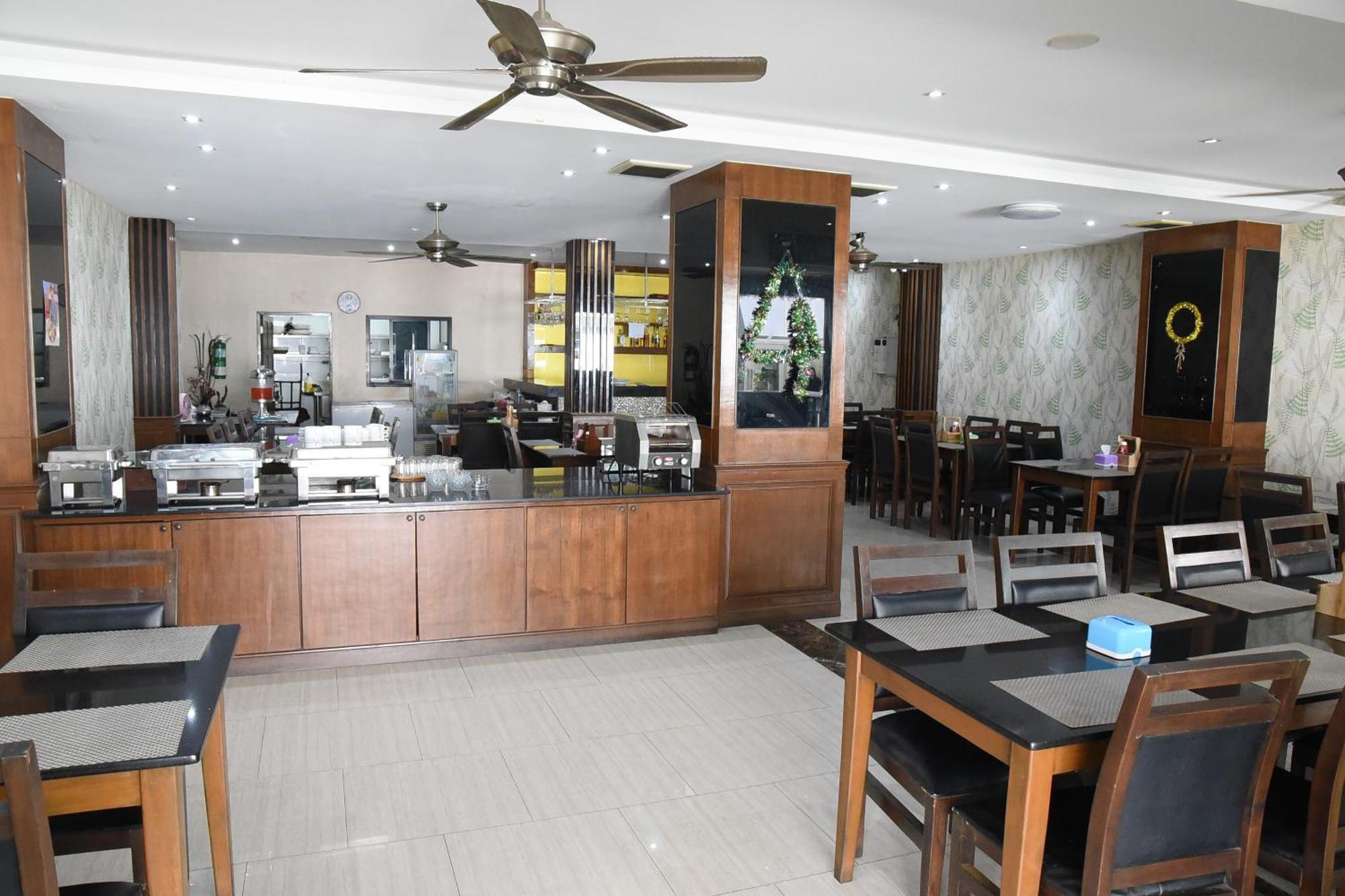 The Base Inn باتايا المظهر الخارجي الصورة